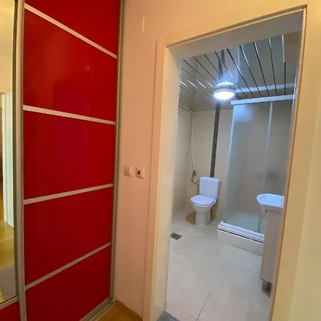 Lägenhet City Apartment Skopje